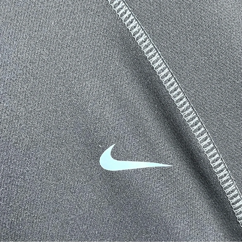 Nike Men's Dri-Fit Performance Training Short Sleeve T-Shirt Size XL; Activewear